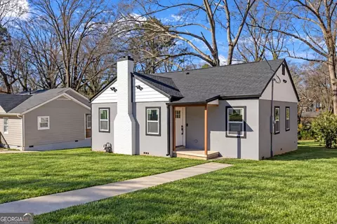 1427 Lorenzo Dr SW, Atlanta, GA 30310