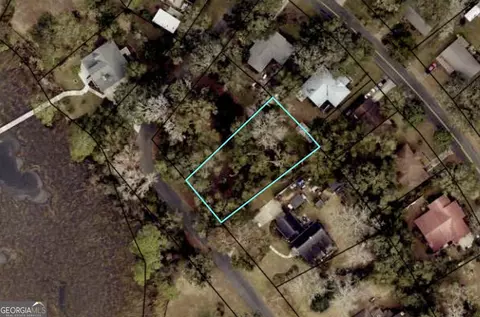 120 Nancy Dr, Saint Marys, GA 31558