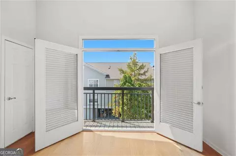 4254 River Green Dr NW #604, Atlanta, GA 30327