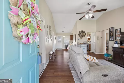 Entry Way - Undisclosed, Springfield, GA 31329 photo 1 of 3