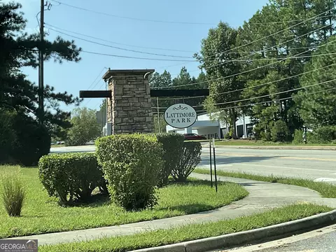 325 Buffington Dr, Union City, GA 30291