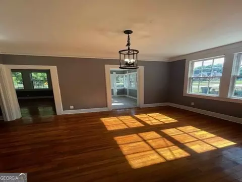 Living - 804 E 6th St, West Point, GA 31833 photo 9 of 10