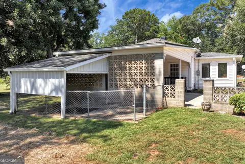 Exterior - 276 Highway 72 E, Comer, GA 30629 photo 4 of 18