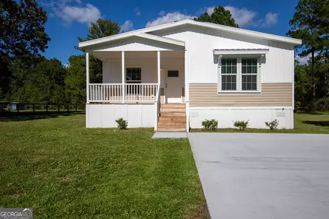 660 N Macon St, Ludowici, GA 31316