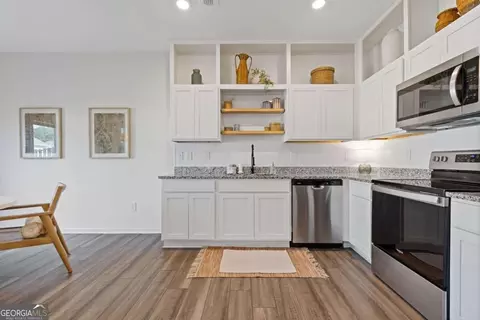 Kitchen - 28 Kielder Dr, Winder, GA 30680 photo 3 of 3