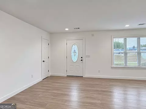 Living - 104-108 W May St, Winder, GA 30680 photo 1 of 1