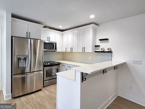 Kitchen - 104-108 W May St, Winder, GA 30680 photo 3 of 3