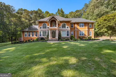 100 Alexandria Ct, Fayetteville, GA 30214