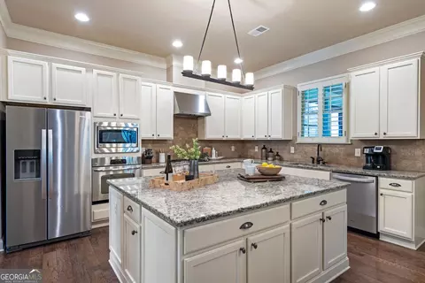 Kitchen - Undisclosed, Suwanee, GA 30024 photo 2 of 4