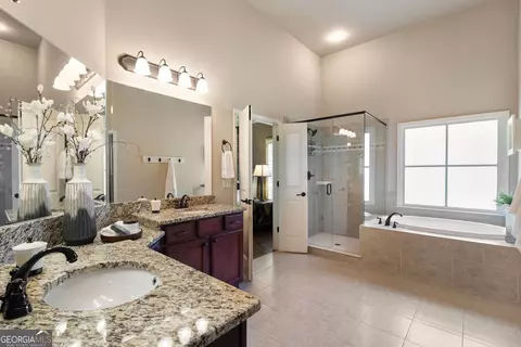 Bath - Undisclosed, Suwanee, GA 30024 photo 2 of 6