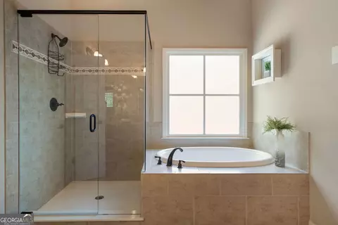 Bath - Undisclosed, Suwanee, GA 30024 photo 3 of 6