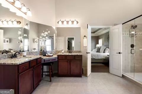 Bath - Undisclosed, Suwanee, GA 30024 photo 1 of 6