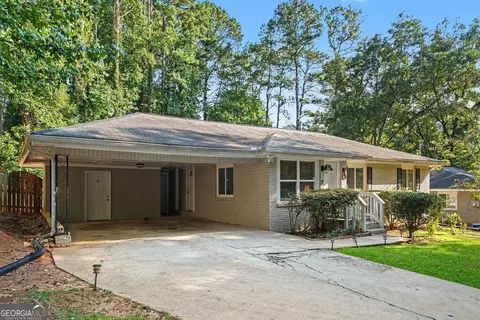 1764 Hollyhock Ter, Decatur, GA 30032