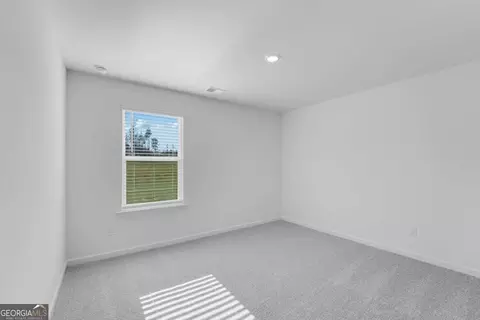 Bedroom - 25 Gulfstream Dr, Lagrange, GA 30241 photo 2 of 3