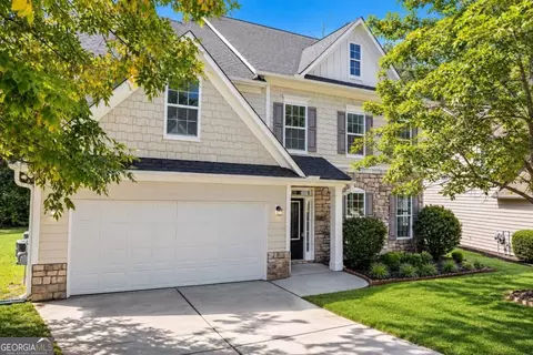 1933 Temple Park Dr, Loganville, GA 30052