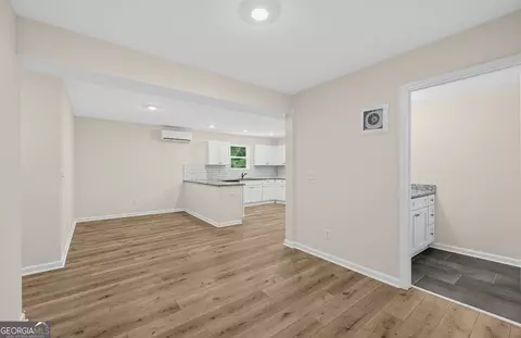 Entry Way - 134 E 5th St, Monroe, GA 30655 photo 1 of 3