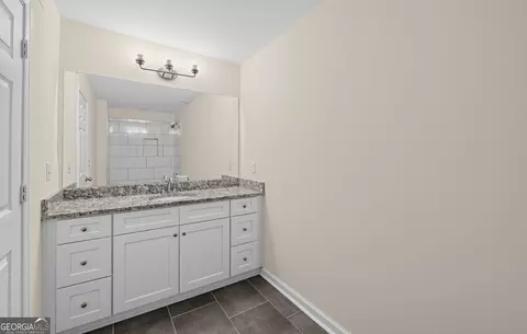 Bath - 134 E 5th St, Monroe, GA 30655 photo 4 of 5