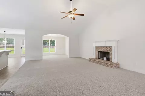 Living - 231 Camp Ct #11, Bethlehem, GA 30620 photo 1 of 3
