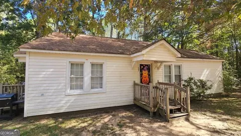 387 Dock Hyde Rd, Carrollton, GA 30116