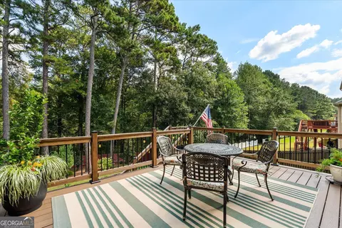 Exterior - 410 Wynfield Dr, Tyrone, GA 30290 photo 3 of 19