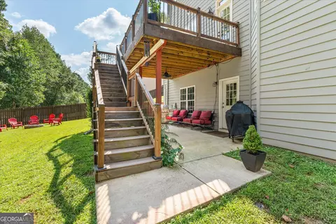 Exterior - 410 Wynfield Dr, Tyrone, GA 30290 photo 5 of 19