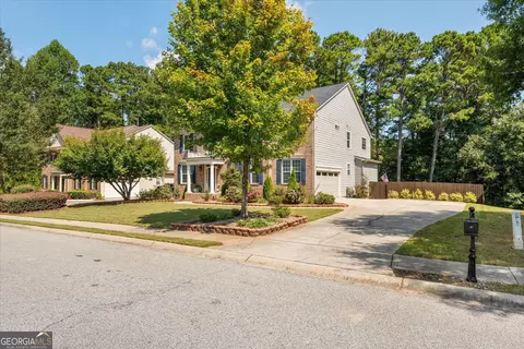 Exterior - 410 Wynfield Dr, Tyrone, GA 30290 photo 16 of 19