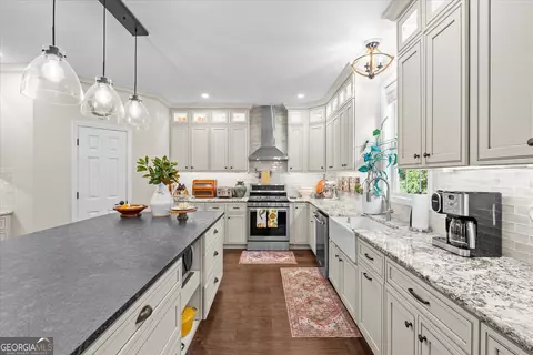 Kitchen - 410 Wynfield Dr, Tyrone, GA 30290 photo 3 of 5