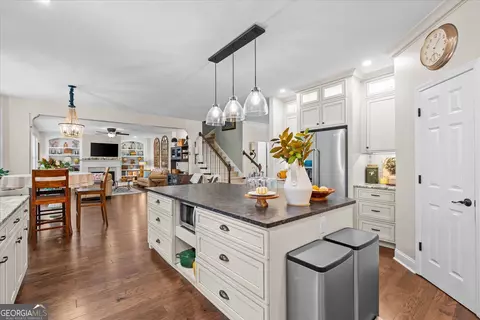 Kitchen - 410 Wynfield Dr, Tyrone, GA 30290 photo 4 of 5