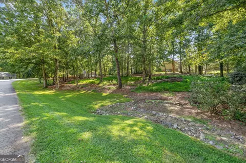 Exterior - 401 Ginger Trl, Demorest, GA 30535 photo 10 of 12