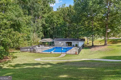 Exterior - 401 Ginger Trl, Demorest, GA 30535 photo 11 of 12