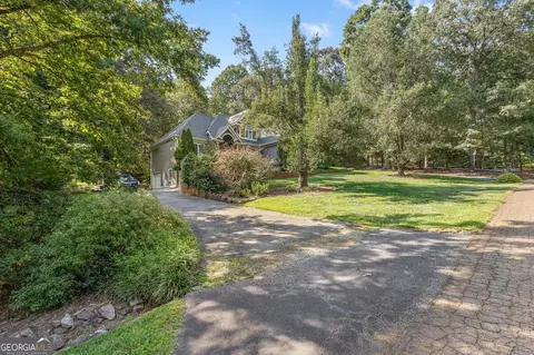 Exterior - 401 Ginger Trl, Demorest, GA 30535 photo 9 of 12