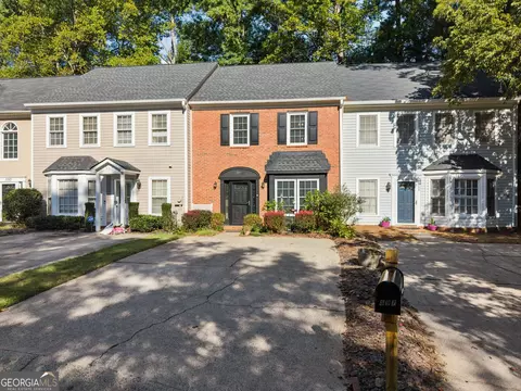 597 Saint James Walk SE, Marietta, GA 30067