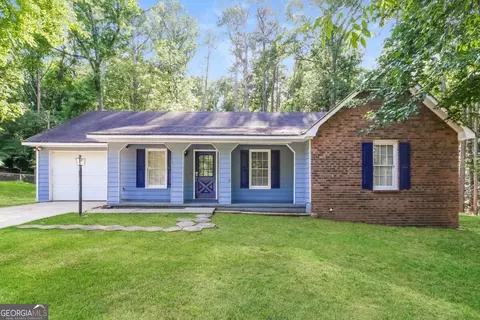 8605 Collins Dr, Jonesboro, GA 30236