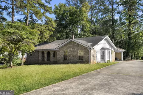 111 Candy Cir, Carrollton, GA 30117