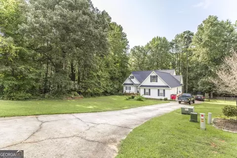 Exterior - 207 Crestview Trce, Gray, GA 31032 photo 3 of 3