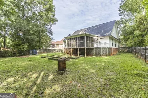 Exterior - 207 Crestview Trce, Gray, GA 31032 photo 2 of 3