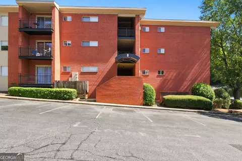 250 Little St #B102, Athens, GA 30605