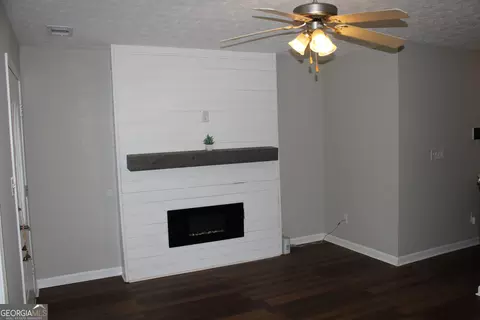 Living - 6218 Avery St SW, Covington, GA 30014 photo 2 of 5