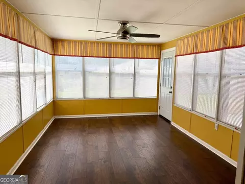 Exterior - 506 E 26th Ave, Cordele, GA 31015 photo 3 of 6