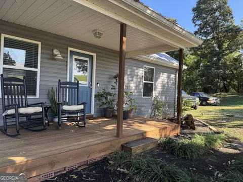 Exterior - 613 Chambers Rd, Commerce, GA 30530 photo 11 of 18