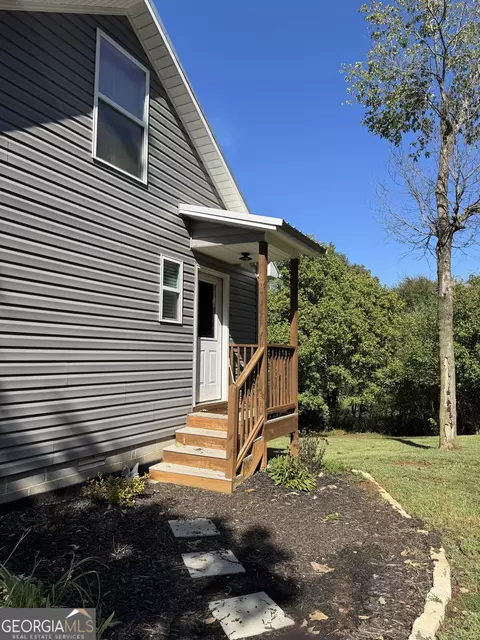 Exterior - 613 Chambers Rd, Commerce, GA 30530 photo 10 of 18