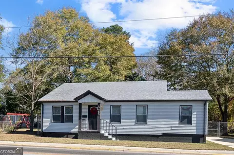 3483 Napier Ave, Macon, GA 31204