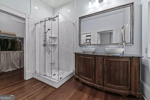Bath - 215 E Dixie Hwy, Rutledge, GA 30663 photo 1 of 5