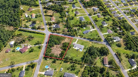 4826 Lori St, Valdosta, GA 31605