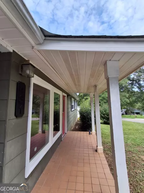 Exterior - 1168 Rosedale St, Toccoa, GA 30577 photo 2 of 4