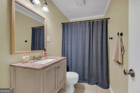 Bath - 1168 Rosedale St, Toccoa, GA 30577 photo 1 of 1