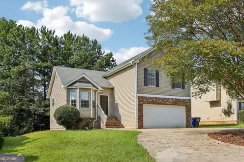 4031 Robin Cir, Atlanta, GA 30349