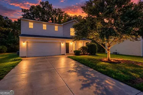 781 Dove Tree Ln, Social Circle, GA 30025