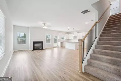 Living - 5832 Maddox Rd, Morrow, GA 30260 photo 1 of 4