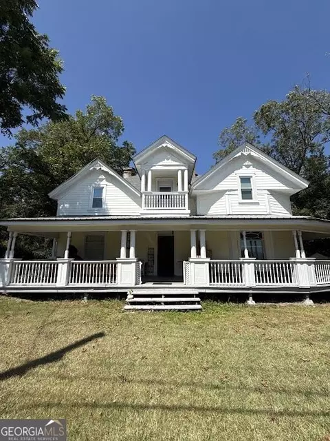 266 C S Floyd Rd, Loganville, GA 30052